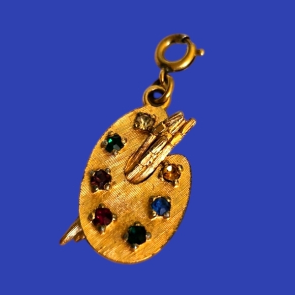 Monet Jewelry - VTG MONET 1960s Artist Pallette Rainbow Crystal Charm